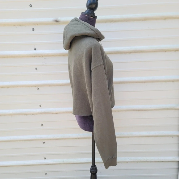 Wild Fable Women's Raw Cropped Hoodie Sweatshirt Top Olive Cotton Sz XL - Picture 6 of 8